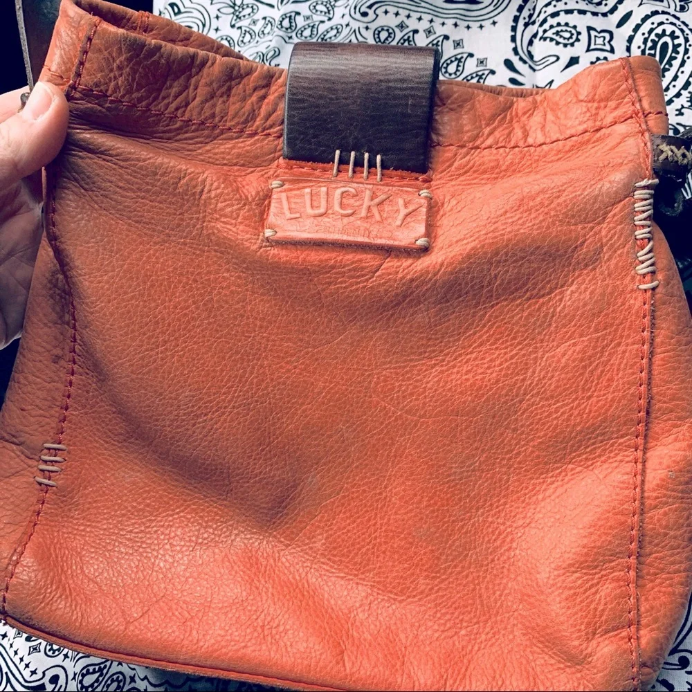 Lucky Brand coral leather crossbody bag_5